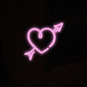 Meet your Posher, Claire